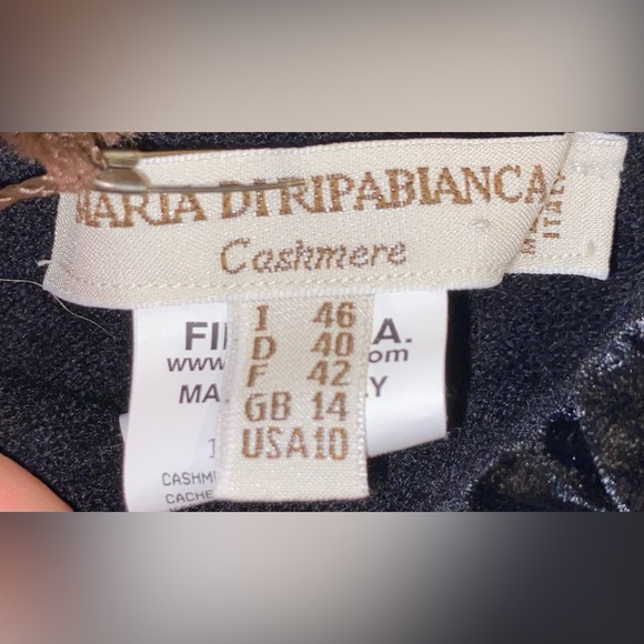 MARIA DI RIPABIANCA CASHMERE BLACK KING SLEEVE TOP - Picture 4 of 4